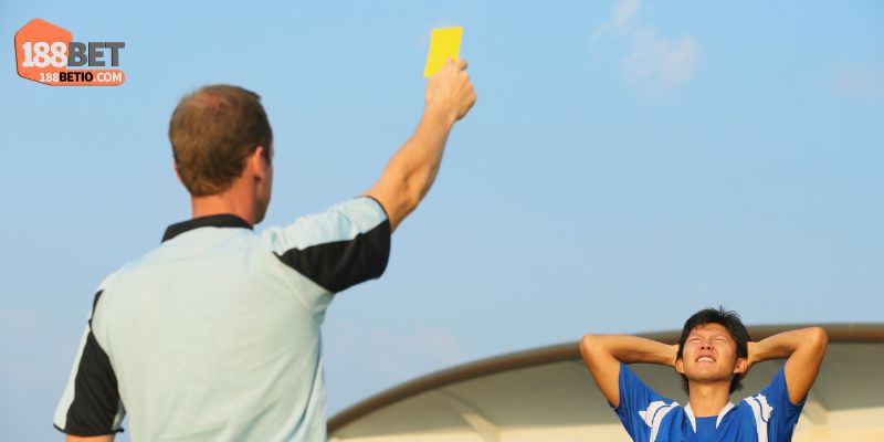 Luật chơi kèo thẻ phạt chi tiết cho lính mới
